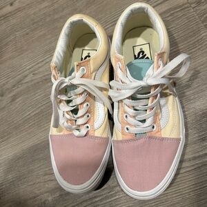 Stylish Women's Sneakers in Pink and Cream